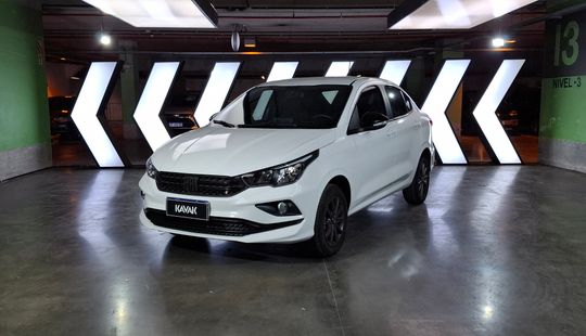 Fiat • Cronos