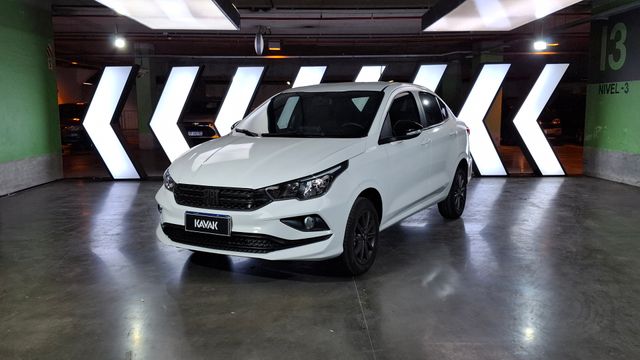 Fiat • Cronos