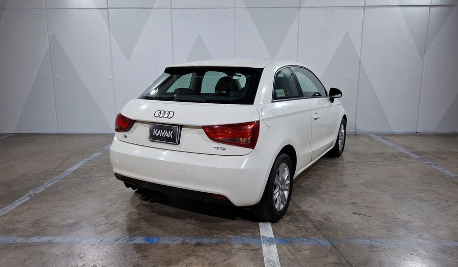 Audi A1 1.4 TFSI COOL S TRONIC Hatchback 2015