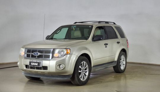 Ford • Escape