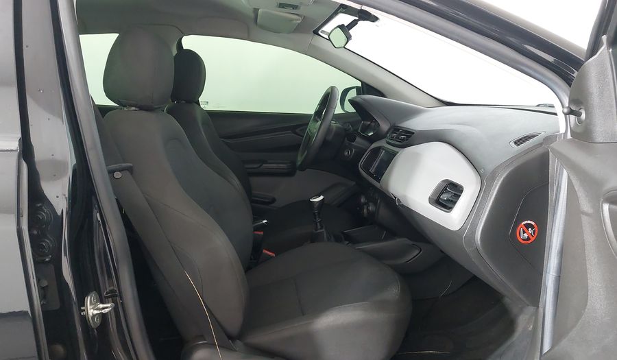 Chevrolet Onix MPFI JOY Hatchback 2017