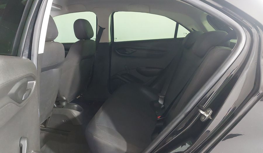 Chevrolet Onix MPFI JOY Hatchback 2017