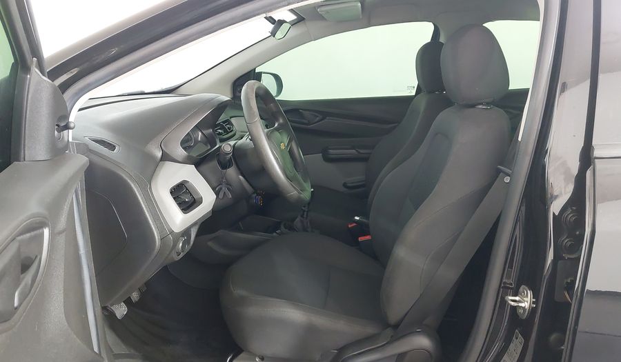 Chevrolet Onix MPFI JOY Hatchback 2017