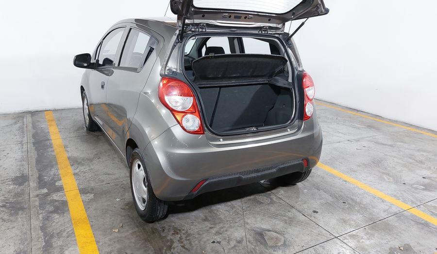 Chevrolet Spark 1.4 LT B MT Hatchback 2017