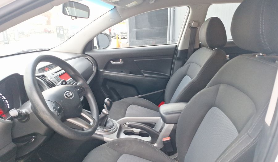 Kia Sportage 2.0 LX AC DAB Suv 2015