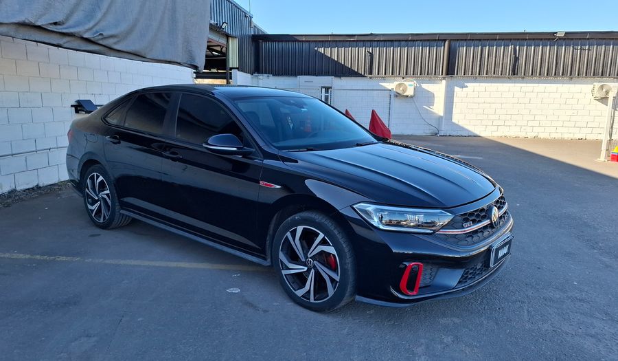 Volkswagen Vento 2.0 GLI DSG Sedan 2024