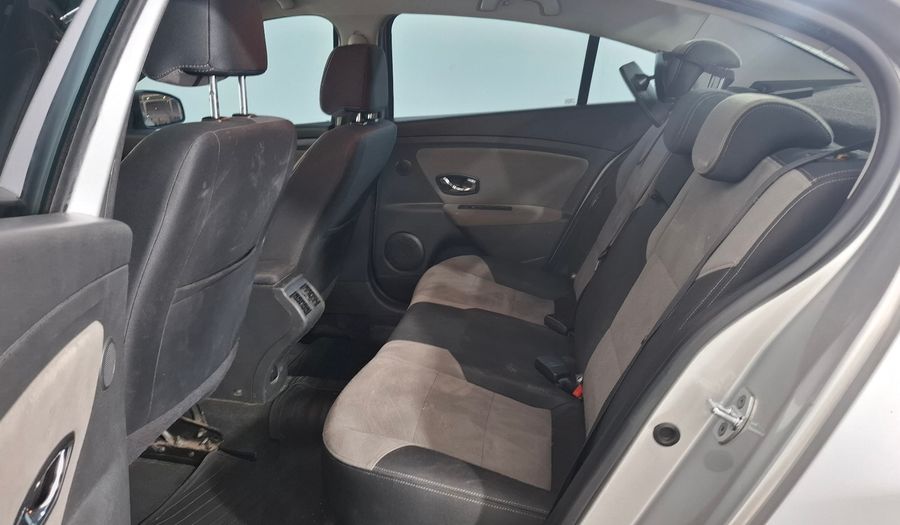 Renault Fluence 2.0 LUXE PACK Sedan 2016