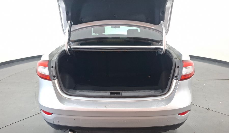 Renault Fluence 2.0 LUXE PACK Sedan 2016
