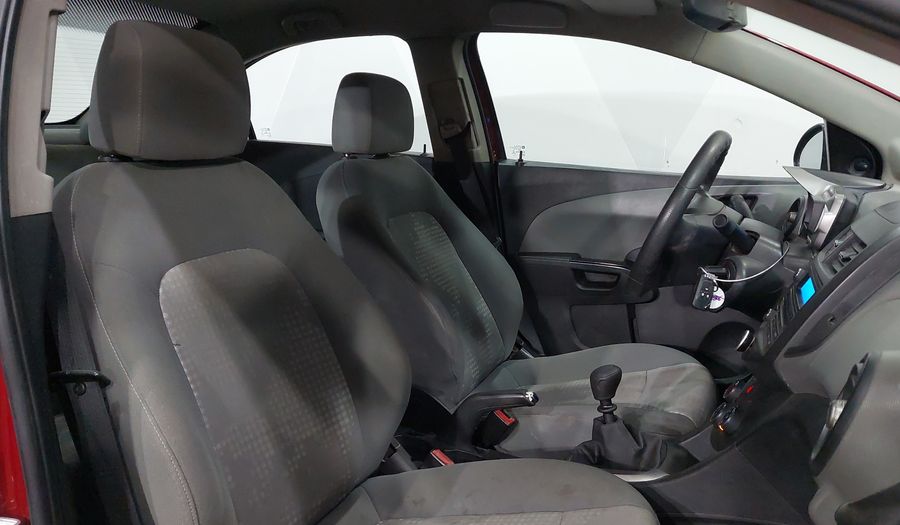 Chevrolet Sonic 1.6 MT A LS Sedan 2013