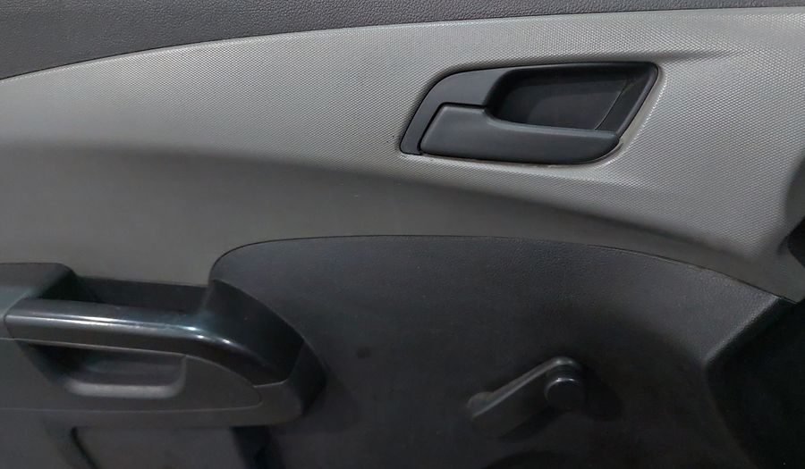Chevrolet Sonic 1.6 MT A LS Sedan 2013