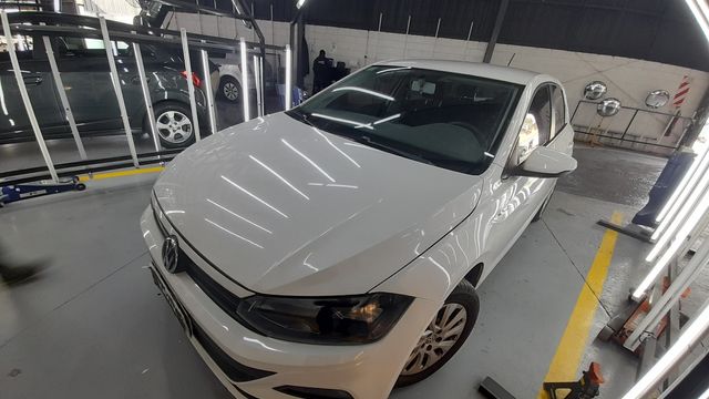 Volkswagen Polo 1.6 MSI TRENDLINE