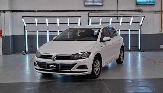 Volkswagen • Polo