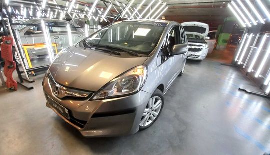 Honda • Fit