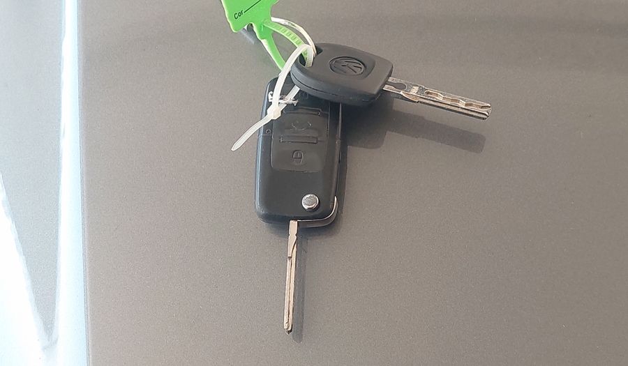 Volkswagen Fox 1.6 MI TREND FLEX Hatchback 2013