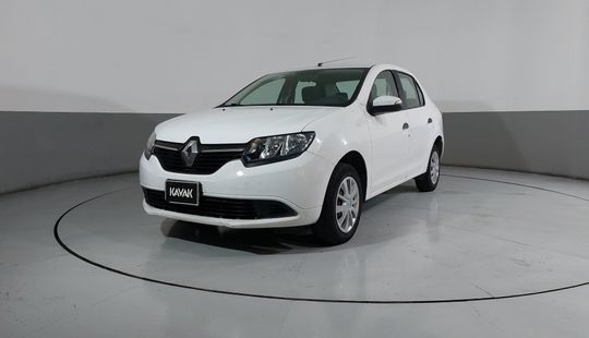Renault • Logan