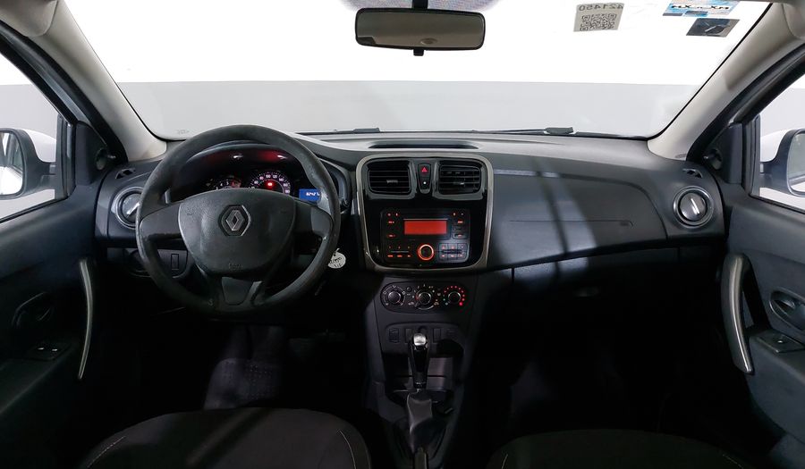 Renault Logan 1.6 EXPRESSION AT Sedan 2017