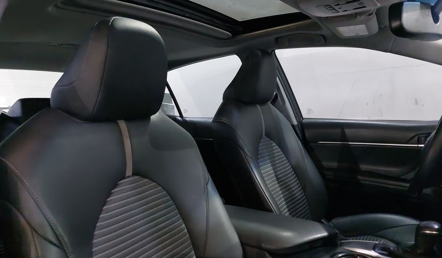 Toyota Camry 2.5 SE AUTO Sedan 2018