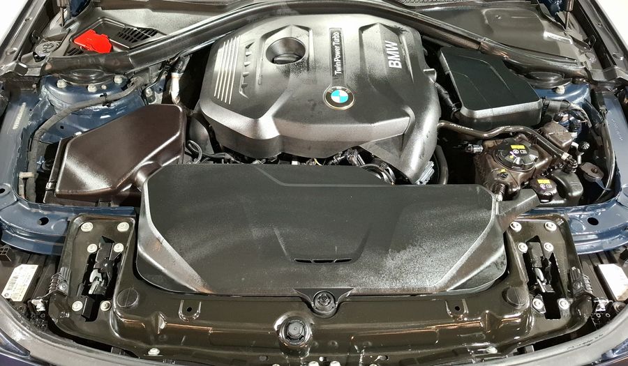 Bmw Serie 3 2.0 320IA LUXURY LINE Sedan 2016