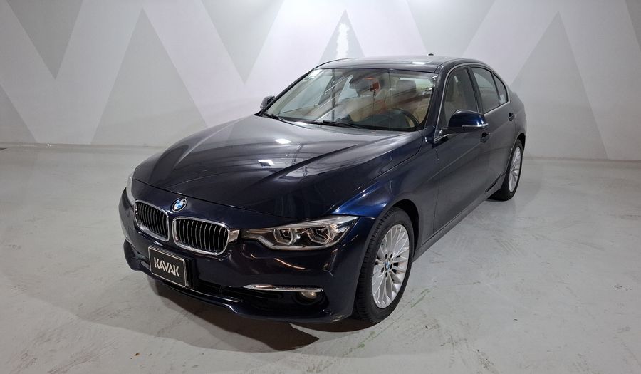 Bmw Serie 3 2.0 320IA LUXURY LINE Sedan 2016