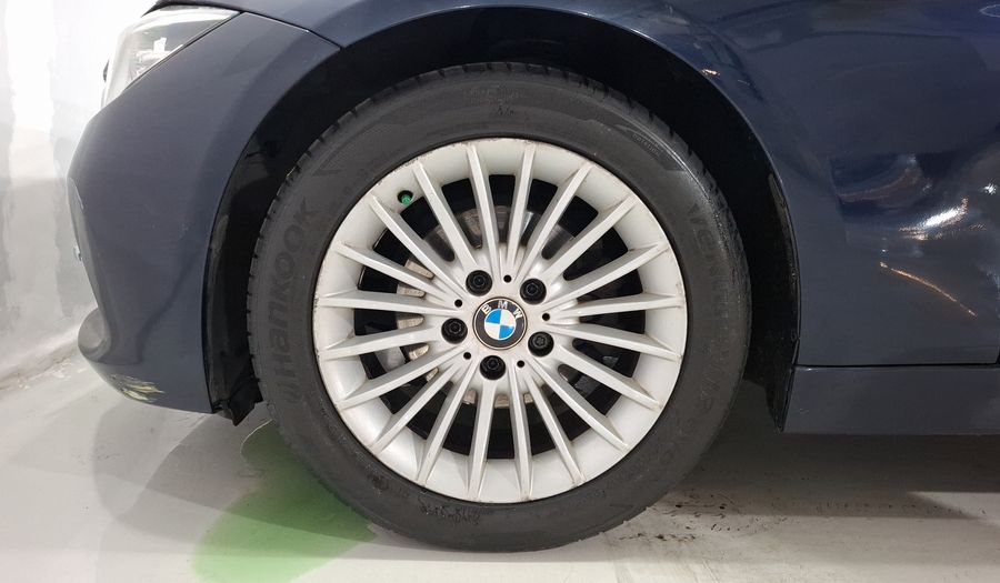 Bmw Serie 3 2.0 320IA LUXURY LINE Sedan 2016