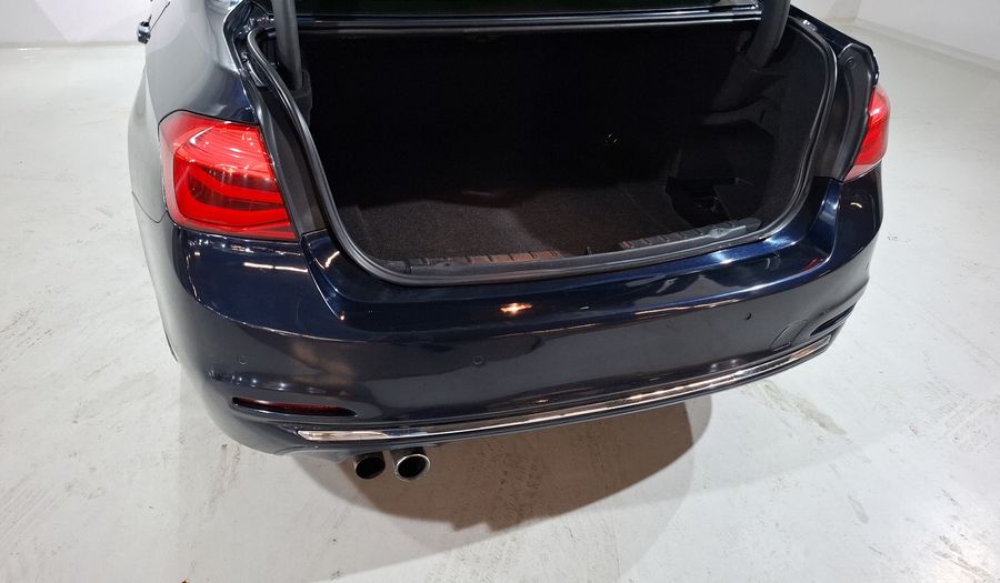 Bmw Serie 3 2.0 320IA LUXURY LINE Sedan 2016