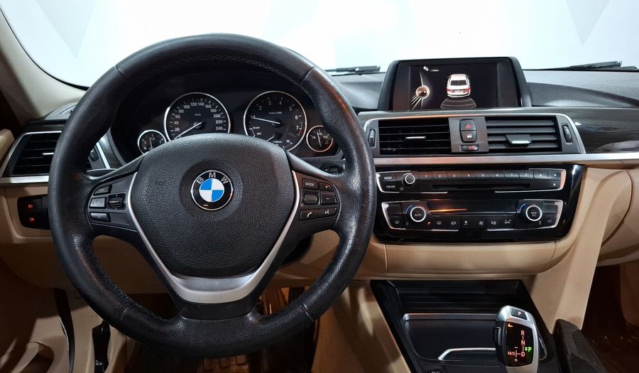 Bmw Serie 3 2.0 320IA LUXURY LINE Sedan 2016