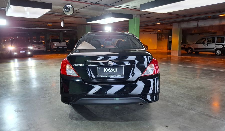 Nissan Versa 1.6 SENSE CVT Sedan 2020