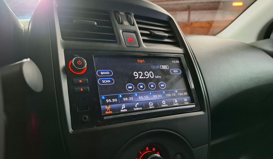 Nissan Versa 1.6 SENSE CVT Sedan 2020