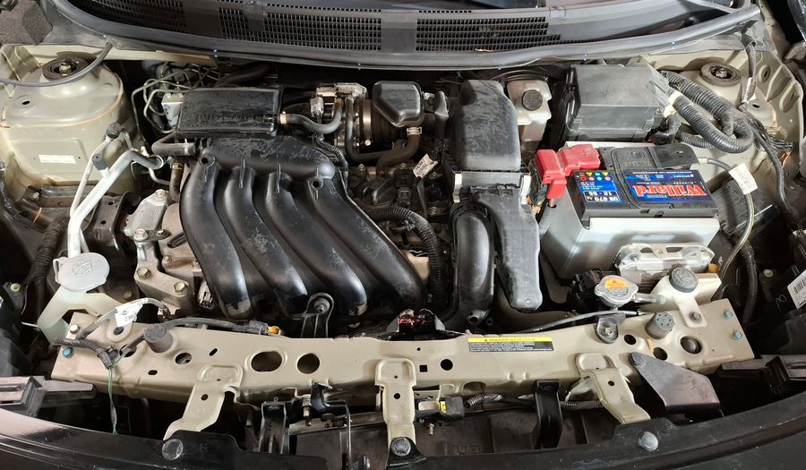 Nissan Versa 1.6 SENSE CVT Sedan 2020