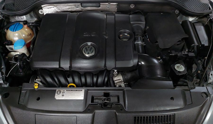 Volkswagen Beetle 2.5 SPORT TIPTRONIC Hatchback 2014