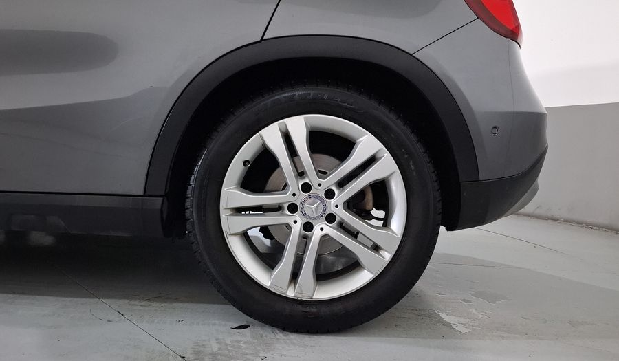 Mercedes Benz Clase Gla 1.6 GLA 200 CGI SPORT Suv 2014