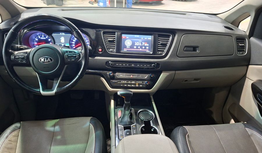 Kia Grand Carnival 3.3 GSL EX LIMITED AUTO 7P Minivan 2019