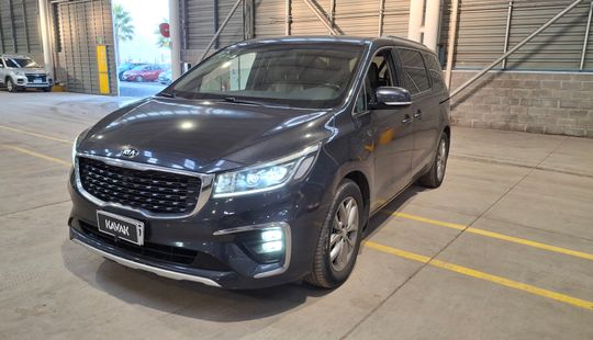 Kia • Grand Carnival