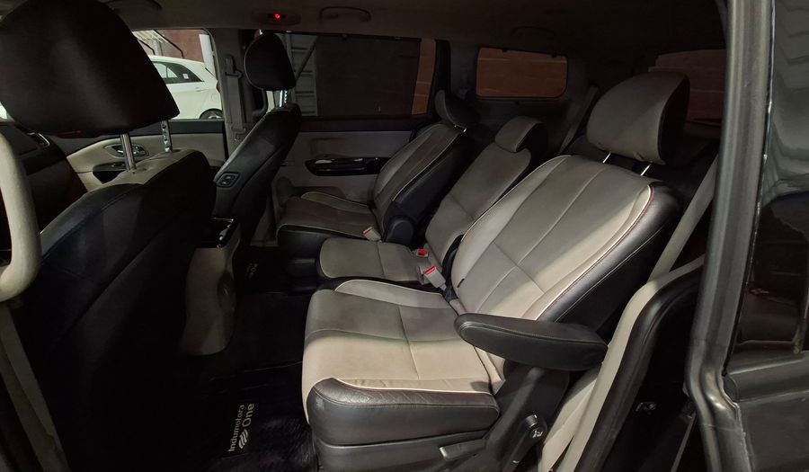 Kia Grand Carnival 3.3 GSL EX LIMITED AUTO 7P Minivan 2019