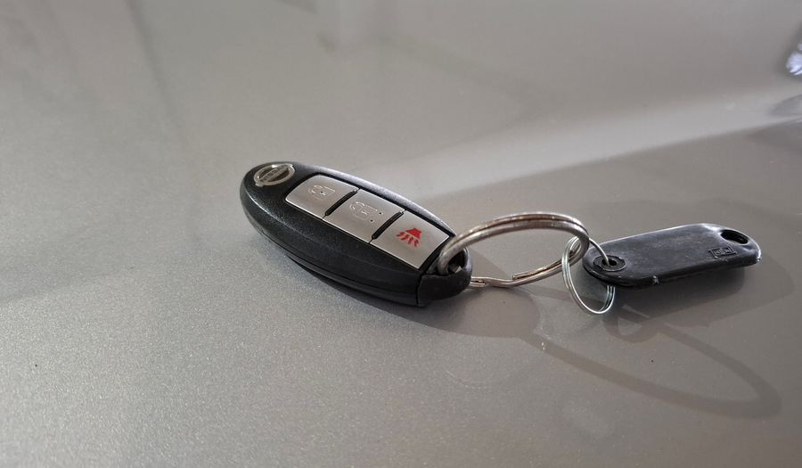 Nissan Note 1.6 SENSE Hatchback 2015