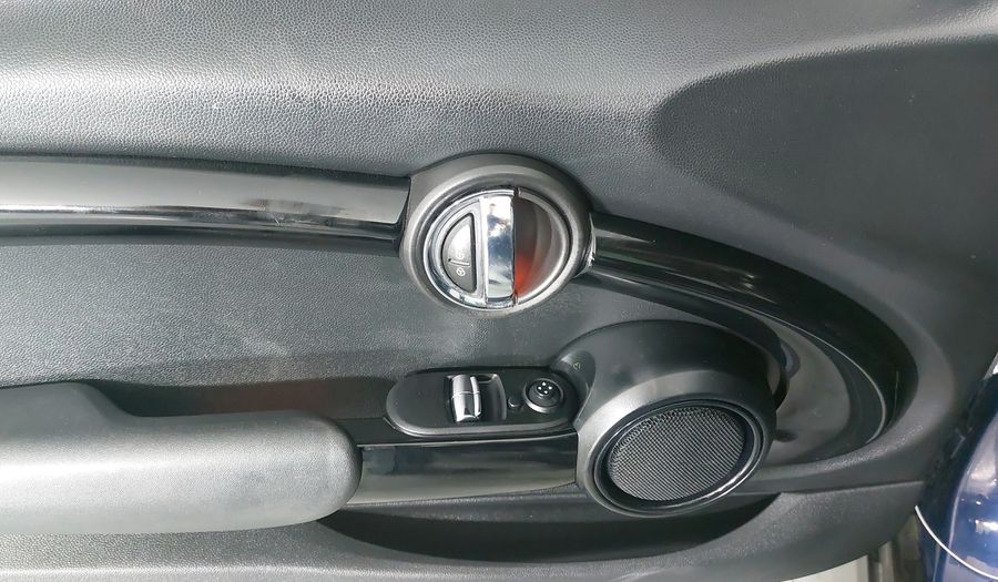 Mini Cooper 1.5 COOPER CHILI AT Hatchback 2015