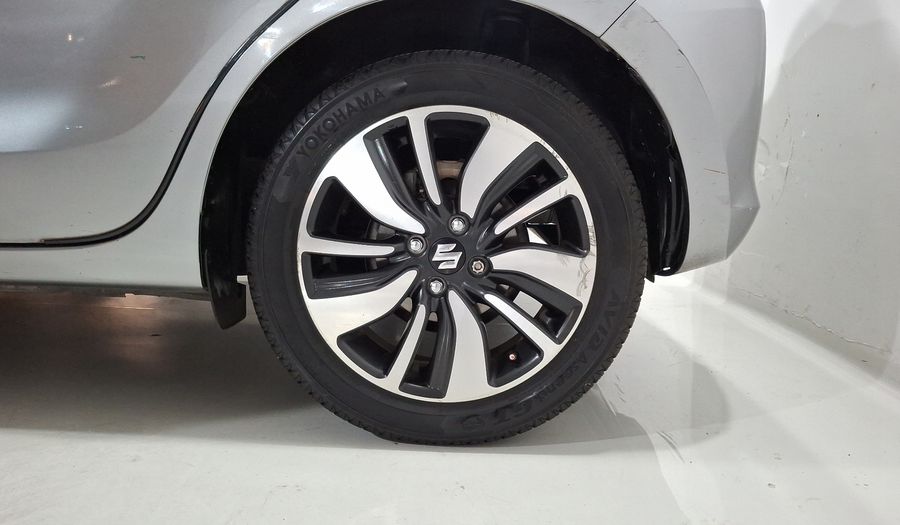 Suzuki Swift 1.2 GLX CVT Hatchback 2020
