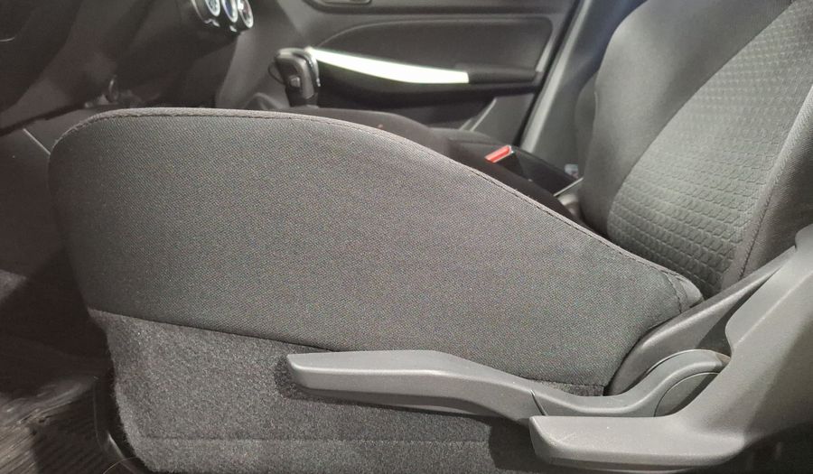 Suzuki Swift 1.2 GLX CVT Hatchback 2020