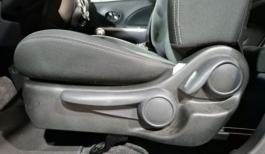 Nissan March 1.6 ADVANCE AUTO Hatchback 2019