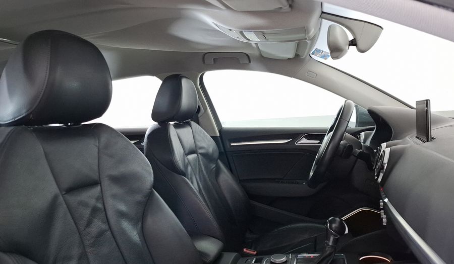 Audi A3 1.8 TFSI ATTRACTION PLUS S TRONIC Sedan 2015