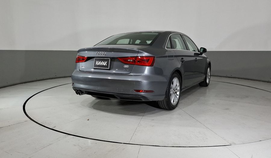 Audi A3 1.8 TFSI ATTRACTION PLUS S TRONIC Sedan 2015