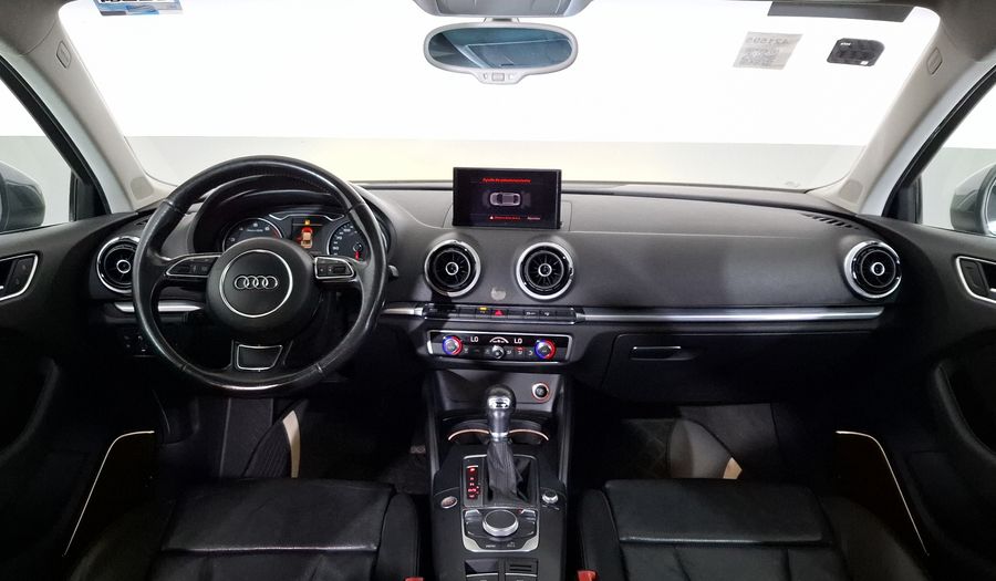 Audi A3 1.8 TFSI ATTRACTION PLUS S TRONIC Sedan 2015