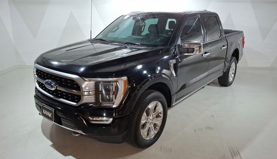 Ford • Lobo