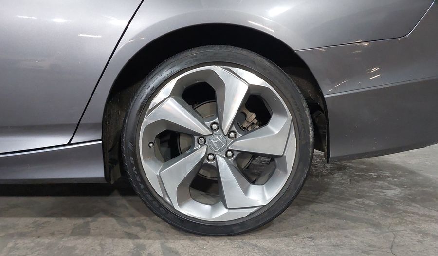 Honda Accord 2.0 TOURING AUTO Sedan 2019