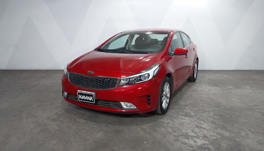 2018 • 46,359 km • Automático