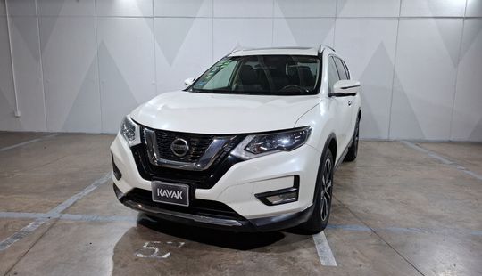 Nissan • X-Trail