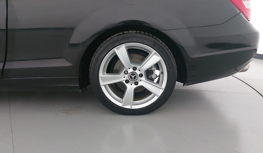Mercedes Benz Clase C 1.8 250 CGI BLUE EFFICIENCY AT Coupe 2012