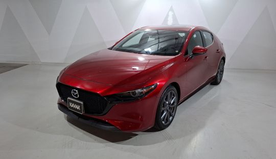 Mazda • Mazda 3