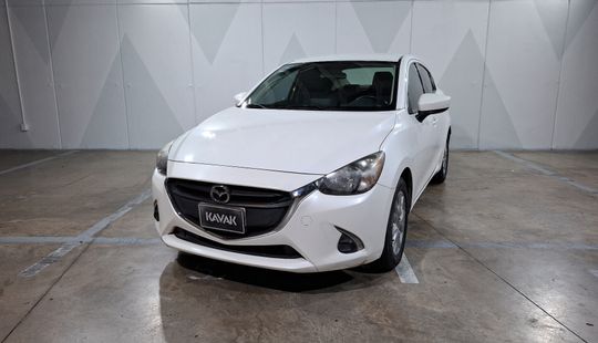 Mazda • Mazda 2