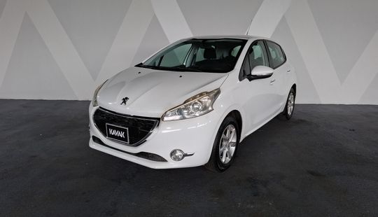 Peugeot • 208